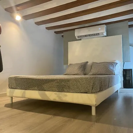 Apartment The Traveller's House Loft En El Centro De